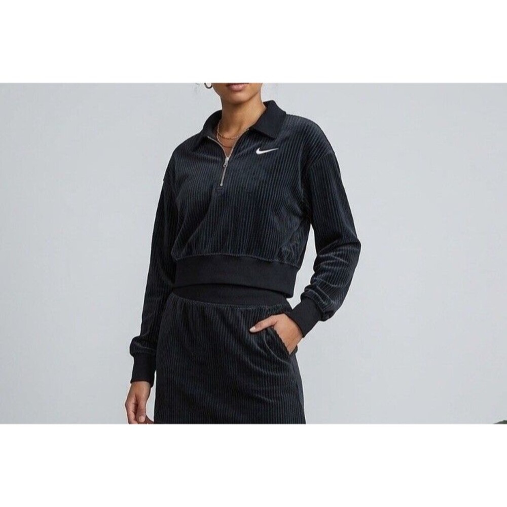 nike crop sweater xs In New Condición With Tags